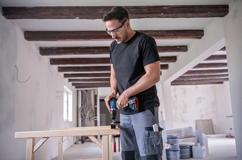 Bosch Professional GSR 18V-90 FC Akku-Bohrschrauber FlexiClick bürstenlos 90 Nm Flexiclick mit 2x 18V 4.0 Ah ProCore in L-Boxx 136