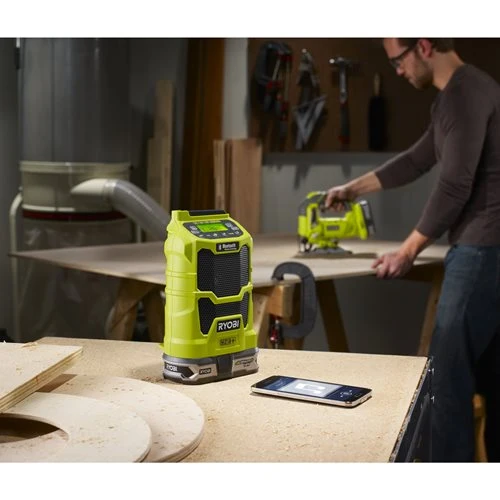 RYOBI R18R-0 Akku-Bluetooth-Radio ohne Akku/Lader im Karton (5133002455)