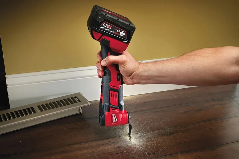 Milwaukee Akku-Multitool M18BMT-0