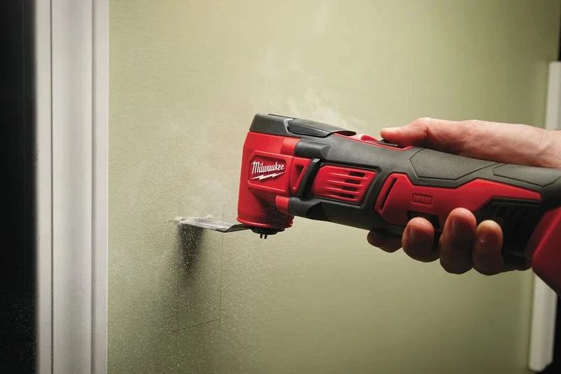 Milwaukee Akku-Multitool M18BMT-0