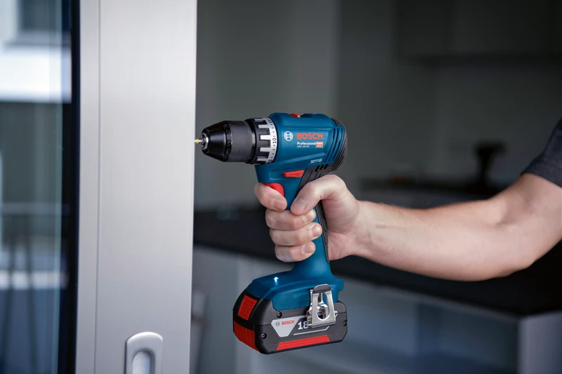 Bosch Professional GSR 18V-45 Akku-Bohrschrauber 45 Nm ohne Akku/Lader im Karton