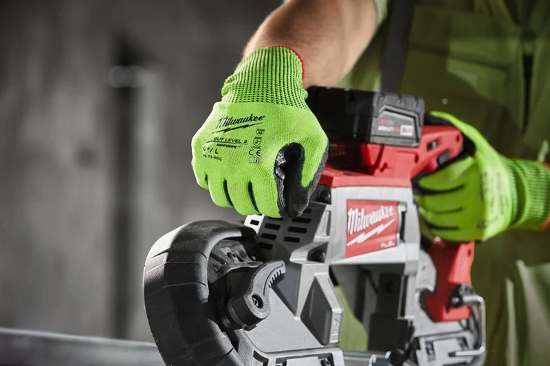 Milwaukee Schnittschutzhandschuhe HI-VIS Klasse 5/E