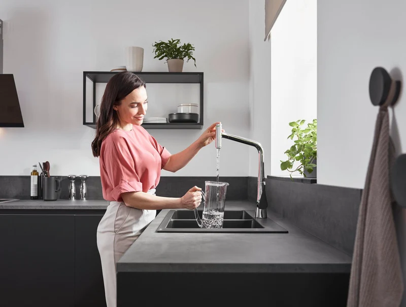 HANSGROHE Metris Select M71 Spültischmischer 320 mit Ausziehauslauf und Select-Knopf
