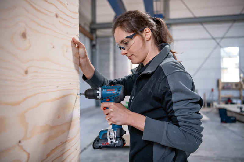 Bosch Akku-Bohrschrauber GSR 18V-90 C mit L-BOXX