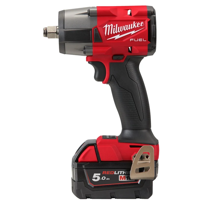 Milwaukee Akku-Schlagschrauber M18 FMTIW2F12-502X (1/2" mit Sprengring, Drehmoment: 745 Nm, mit 2 x 5,0 Ah Akku in HD-Box)