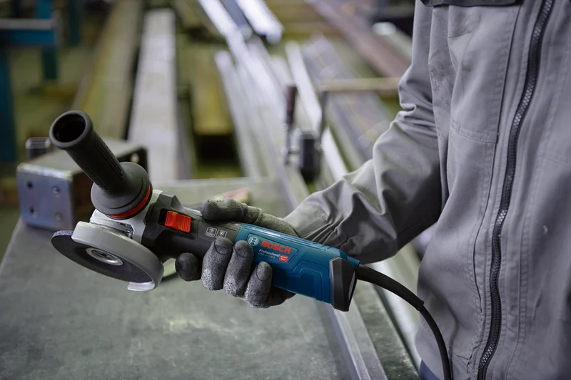 Bosch Professional GWS 17-125 Winkelschleifer (1700 W, 125 mm im Karton)