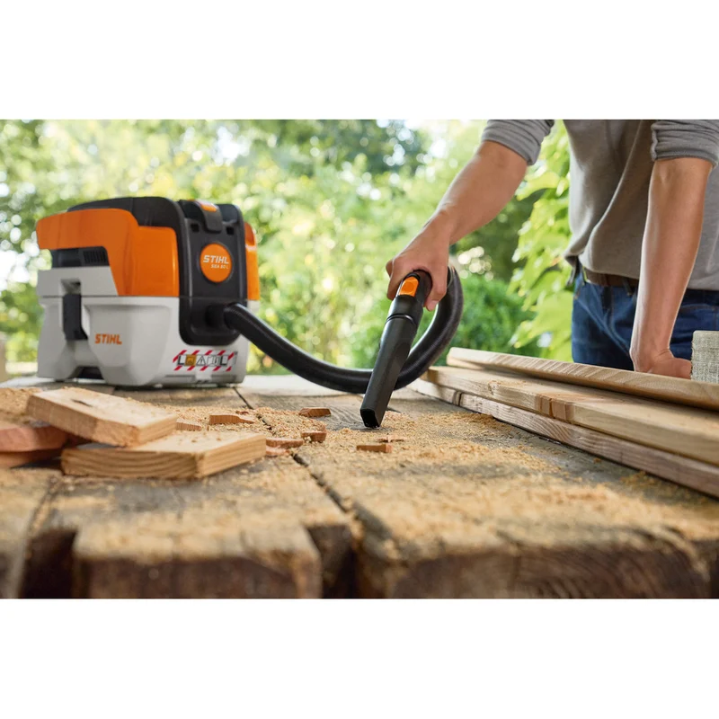 Stihl Akku-Nass- und Trockensauger SEA 50 L / mit AK 20 und Ladegerät AL 101