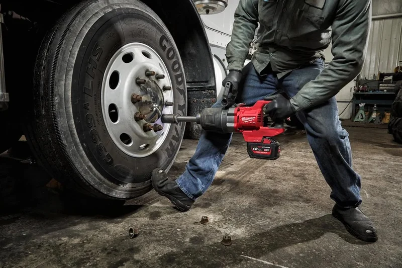 Milwaukee ONE KEY™ Akku-Schlagschrauber D-Griff 1" Vierkant Sprengring M18ONEFHIWF1D-121C