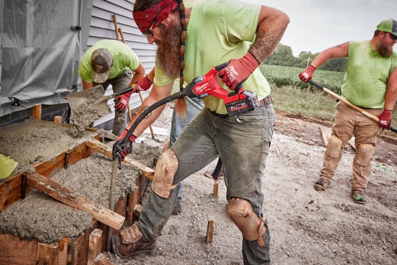 Milwaukee M18 FCVN12-0 Akku-Betonrüttler ohne Akku/Lader