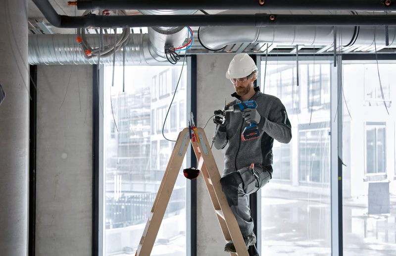 Bosch Professional GHG 18V-50 Akku-Heißluftgebläse 300/500 °C ohne Akku/Lader im Karton