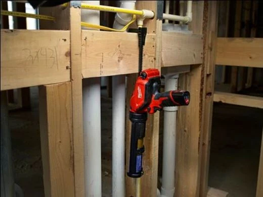 Milwaukee M12 PCG/310C-0 Akku-Kartuschenpresse (für 310 ml Kartuschen, Auspressdruck: 182 kg, Druckkraft: 1780 N, ohne Akku)