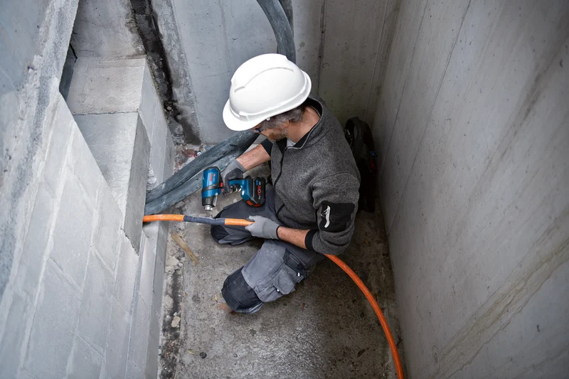 Bosch Akku-Heißluftgebläse GHG 18V-50 in L-BOXX