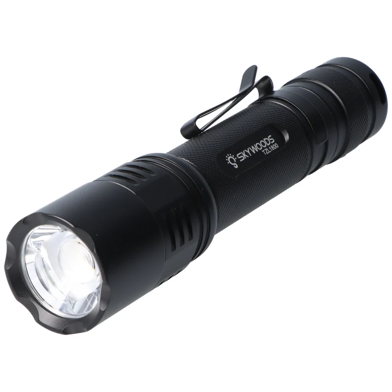 Skywoods Taktische Lampe TZL1800 – 1.800 Lumen, 18650 Akku, USB-C