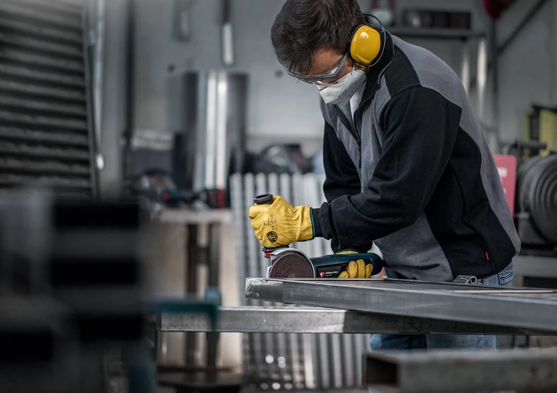 Bosch EXPERT Vliesscheibe N880 für Exzenterschleifer Ø 125/150 mm