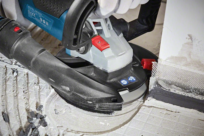 Bosch Professional GBR 15 CAG Betonschleifer