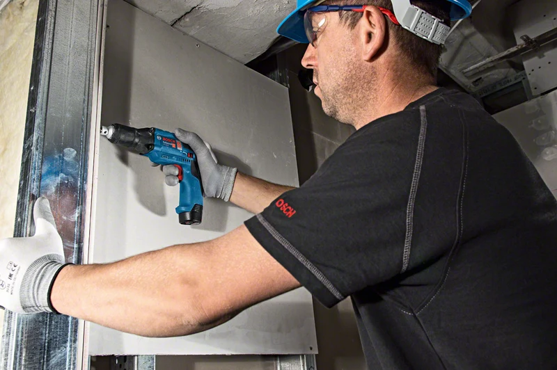 Bosch Akku-Trockenbauschrauber GTB 12V-11, L-BOXX