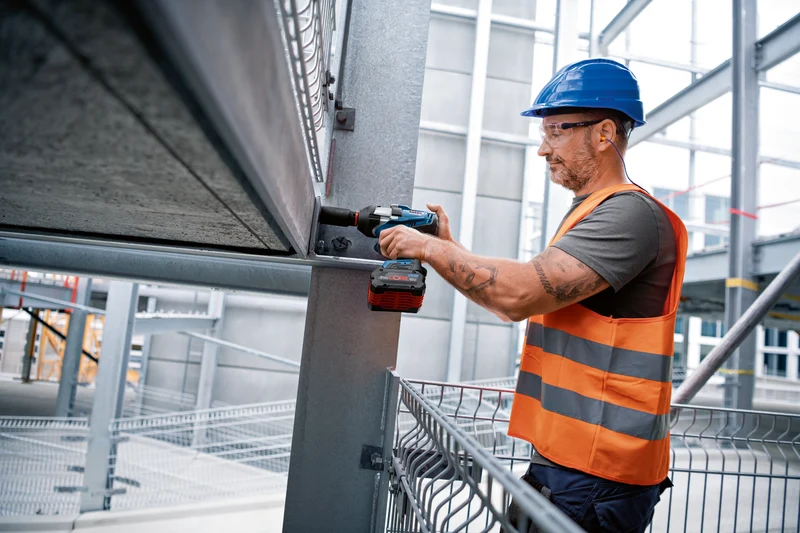 Bosch Akku-Drehschlagschrauber GDS 18V-1000 C (1/2"-Vierkant, Drehmoment: 1000 Nm, inkl. GCY 42, Solo in L-BOXX 136)