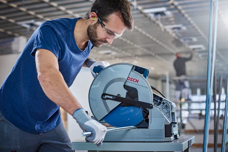 Bosch Kreissägeblatt Expert for Steel, 305 x 25,4 x 2,6 mm, 60