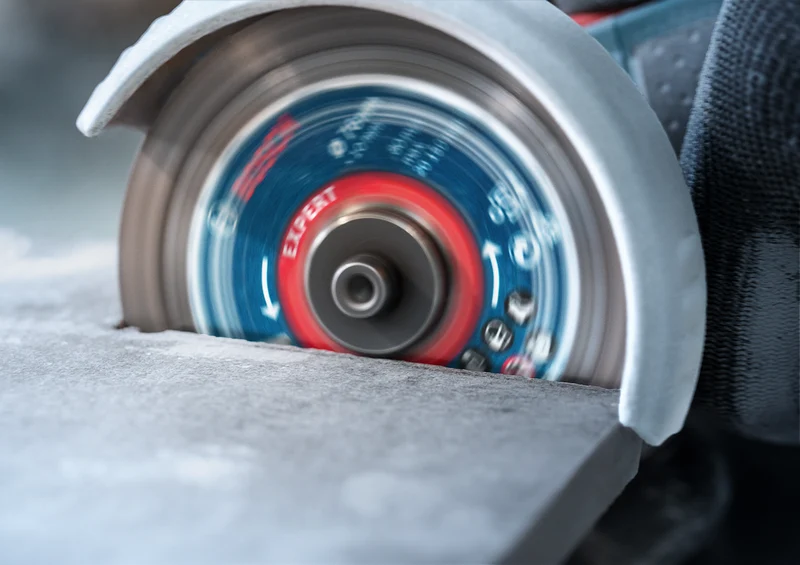 Bosch EXPERT Diamanttrennscheibe Ø 76x10 mm für Hartkeramikfliesen (HardCeramic, 10-12 mm)