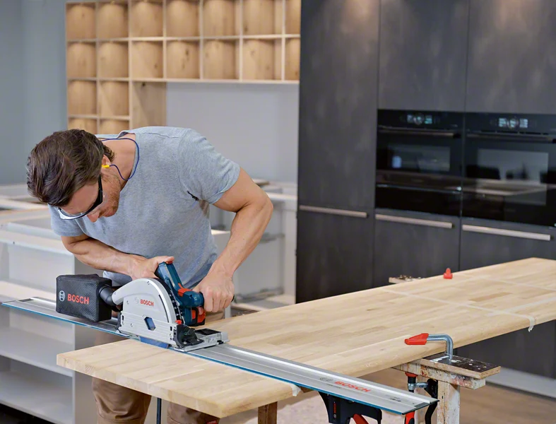Bosch Professional GKT 18V-52 GC Akku-Tauchsäge BITURBO ohne Akku/Lader in L-oxx