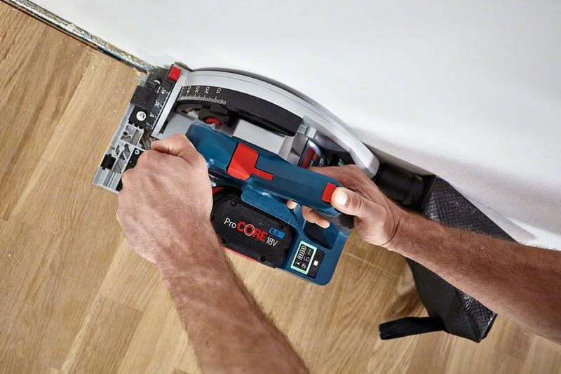 Bosch Professional GKT 18V-52 GC Akku-Tauchsäge BITURBO ohne Akku/Lader in L-oxx