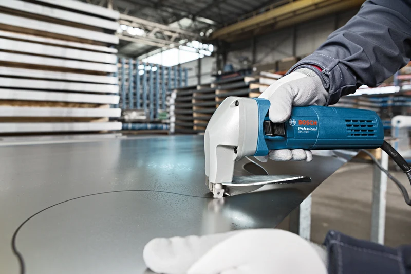 Bosch Professional GSC 75-16 Blechschere im Karton