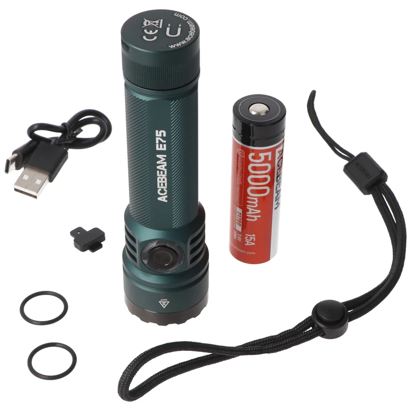 AceBeam E75 Quad Core LED Taschenlampe schwarz, 6.500K, bis zu 4500 Lumen Helligkeit, inklusive 21700 5000mAh Li-Ion Akku