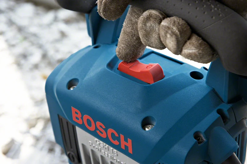 Bosch Professional GSH 16-28 Abbruchhammer 41 Joule HEX 28 mm im Kunststofftrolley