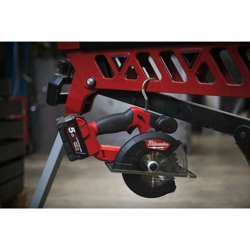 Milwaukee FUEL™ Akku-Metallkreissäge M18FMCS-0X