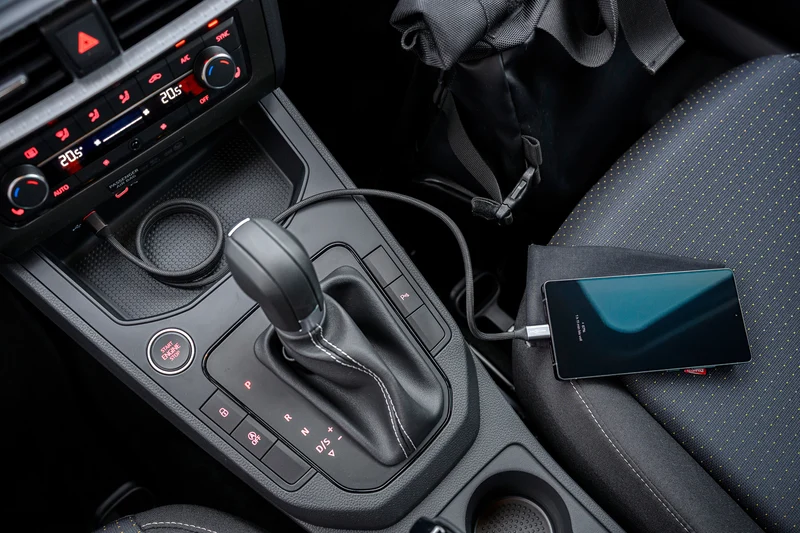 ANSMANN Magnetisches Ladekabel – USB-C auf Lightning, 120 cm