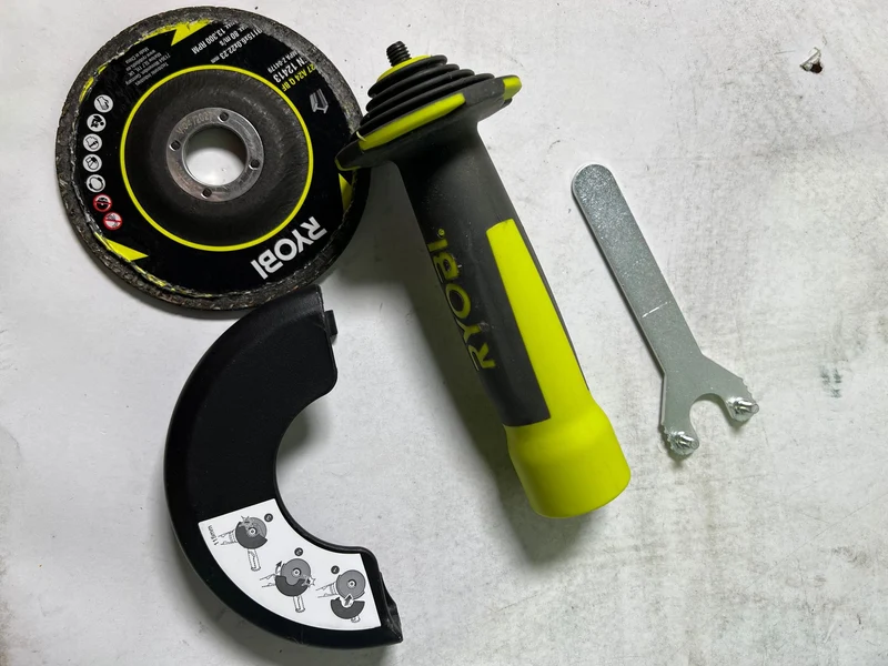 RYOBI R18AG-0 Akku Winkelschleifer 18 V ONE+ 115 mm Solo ( 5133001903 ) - ohne Akku, ohne Ladegerät - Leicht Gebraucht
