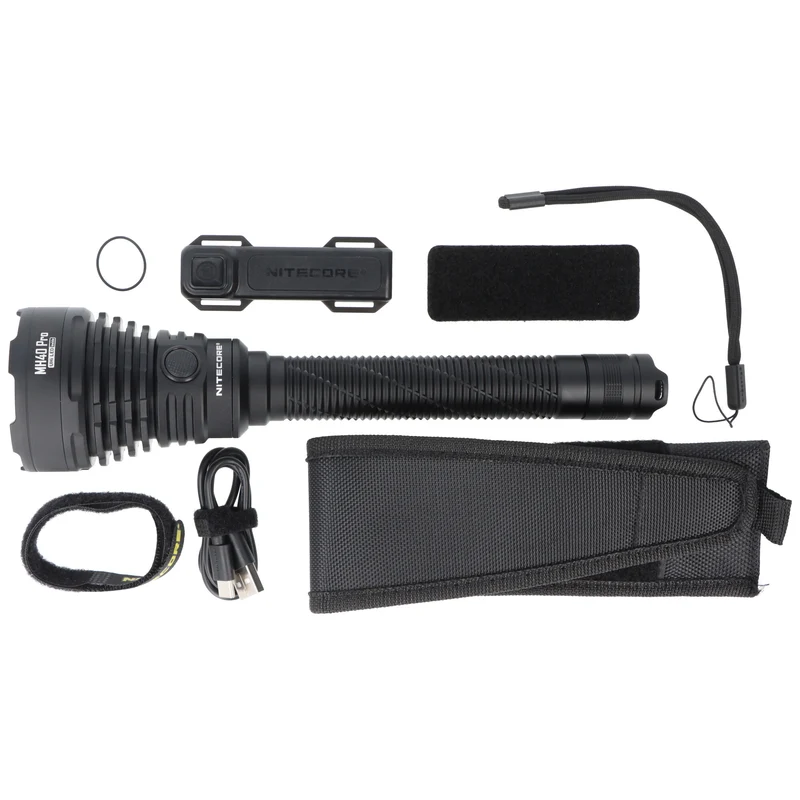 Nitecore MH40 PRO LED-Taschenlampe mit enormer Reichweite bis zu 1300 Meter, UHi LED, 3500 Lumen, inkl. Akkupack und taktisches Zubehör