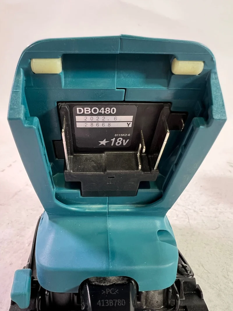 Makita DBO 480 Z Akku Schwingschleifer 18 V 112 x 102 mm Solo - ohne Akku, ohne Ladegerät - Reparaturgerät