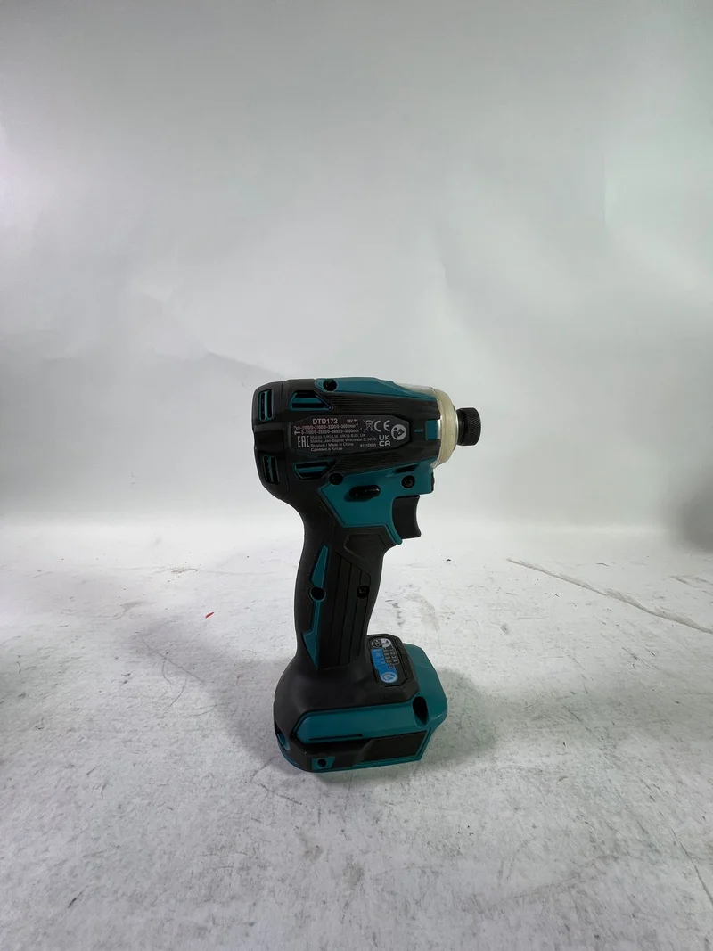 Makita DTD 172 Z Akku Schlagschrauber 18 V 180 Nm 1/4" Brushless Solo - ohne Akku, ohne Ladegerät - Reparaturgerät