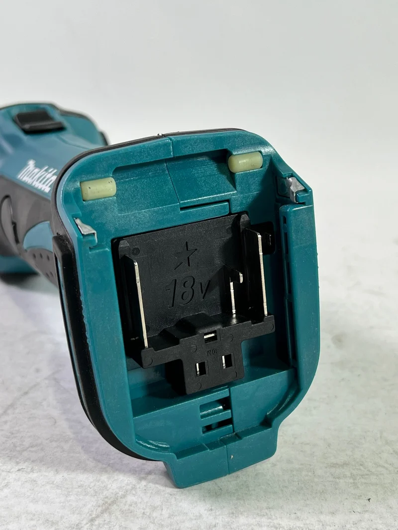 Makita DGD 800 Z Akku Geradschleifer 18 V Solo - ohne Akku, ohne Ladegerät - Reparaturgerät