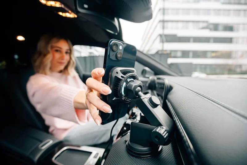 Verbatim Wireless Charger, Car, Qi2, Magnetic, RGB, CND-01 15W, USB-C Cable, 1m, Black, Retail