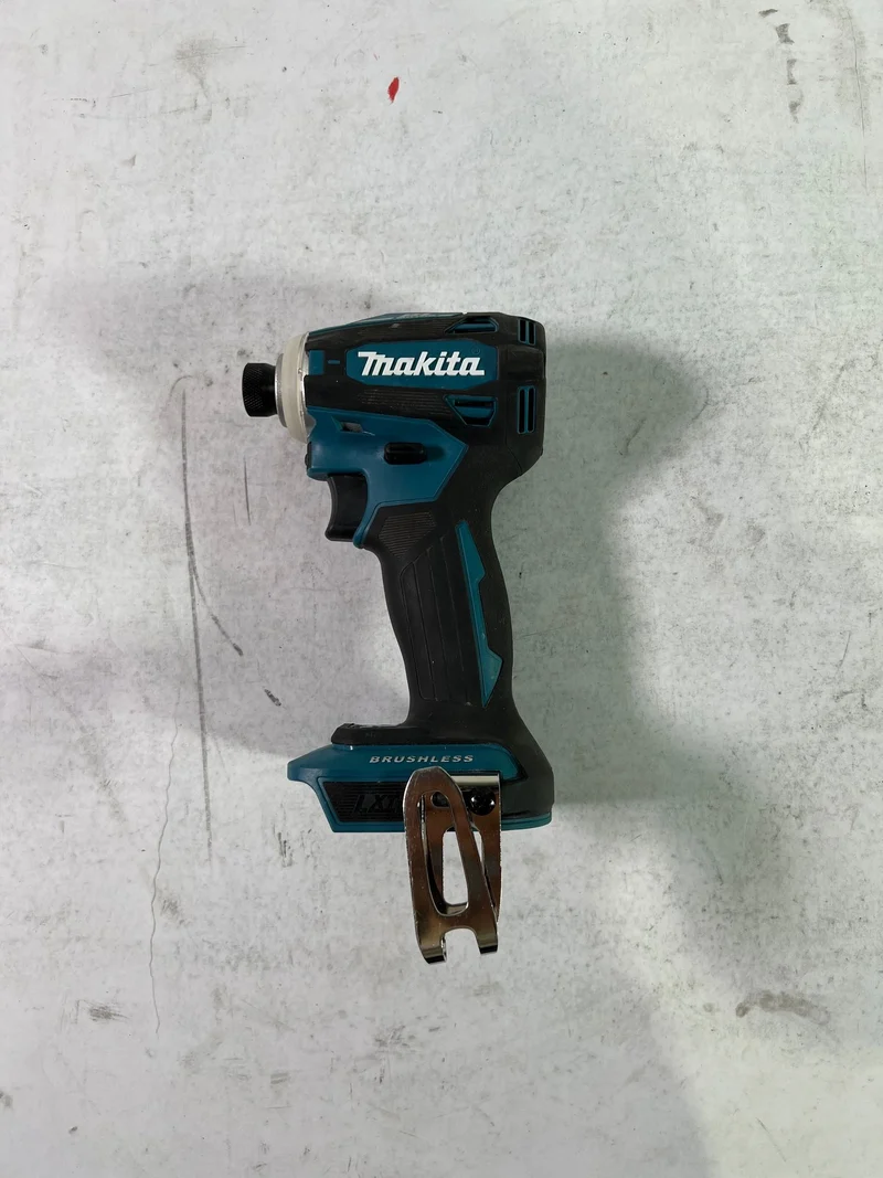 Makita DTD 172 Z Akku Schlagschrauber 18 V 180 Nm 1/4" Brushless Solo - ohne Akku, ohne Ladegerät - Reparaturgerät