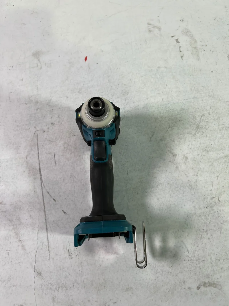 Makita DTD 172 Z Akku Schlagschrauber 18 V 180 Nm 1/4" Brushless Solo - ohne Akku, ohne Ladegerät - Reparaturgerät