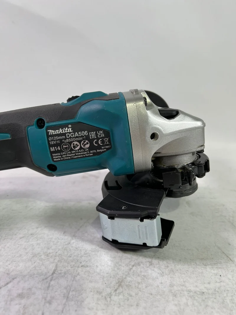 Makita DGA 506 Z Akku Winkelschleifer 18 V 125 mm Brushless Solo - ohne Akku, ohne Ladegerät - Reparaturgerät