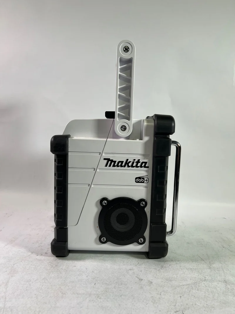 Makita DMR 110 NW Akku Baustellenradio 12 V - 18 V IP64 DAB+ Solo - ohne Akku, ohne Ladegerät - Reparaturgerät