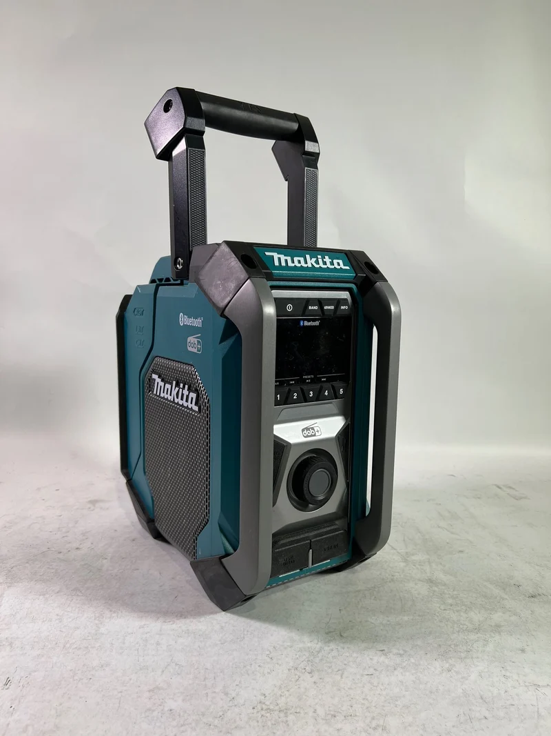 Makita MR 007 GZ Akku Baustellenradio 12 - 40 V max. Bluetooth DAB+ USB Solo - ohne Akku, ohne Ladegerät - Reparaturgerät