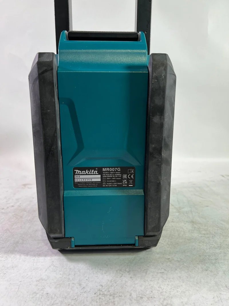 Makita MR 007 GZ Akku Baustellenradio 12 - 40 V max. Bluetooth DAB+ USB Solo - ohne Akku, ohne Ladegerät - Reparaturgerät