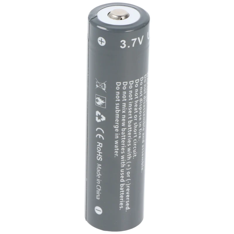 AccuCell 18650 Li-ion Akku, 3,7V, 2600mAh, mit USB-C Charging Port, ca. 71,1 x 18,5mm