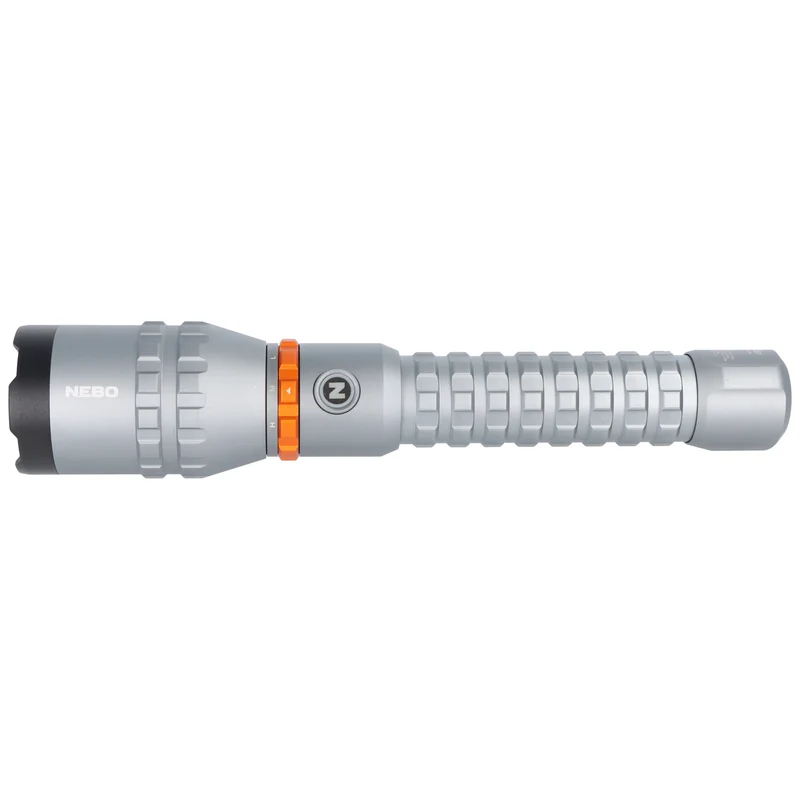 NEBO Davinci 8000 LED Taschenlampe, 8000 Lumen, bis zu 206 Meter Leuchtweite, wiederaufladbar