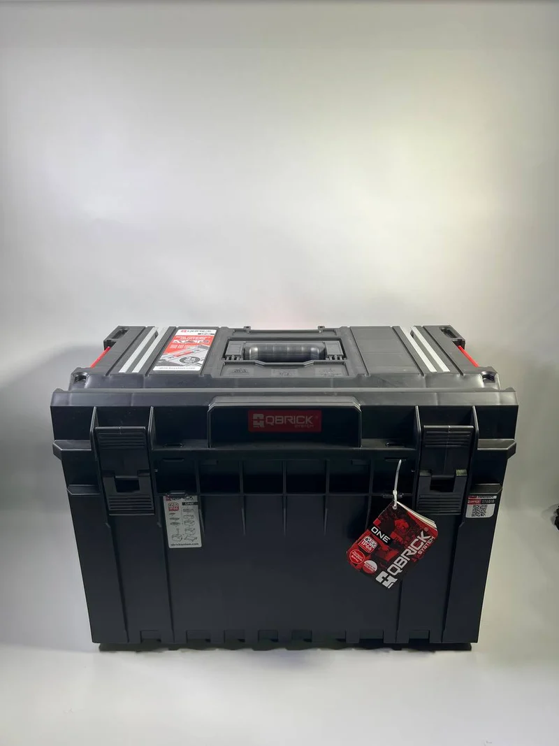 Qbrick System ONE 450 1.0 Technik Werkzeugkoffer 585 x 385 x 420 mm 52 l stapelbar IP66 ( alte Version ) ohne Gewindeeinsätze - Beschädigt