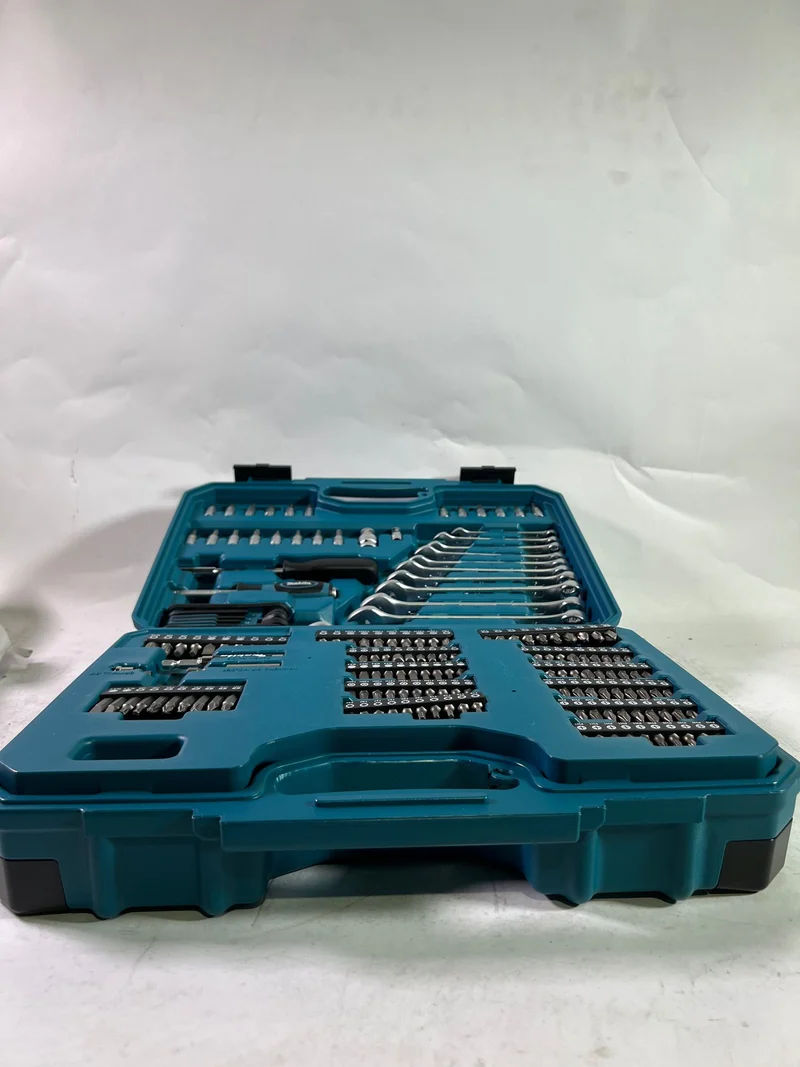 Makita E-17980 Werkzeug Set 231 tlg. 5/16" / 1/4" / 1/2" Schraubendreher / Ratsche / Schraubenschlüssel / Bits + Koffer - Leicht Gebraucht