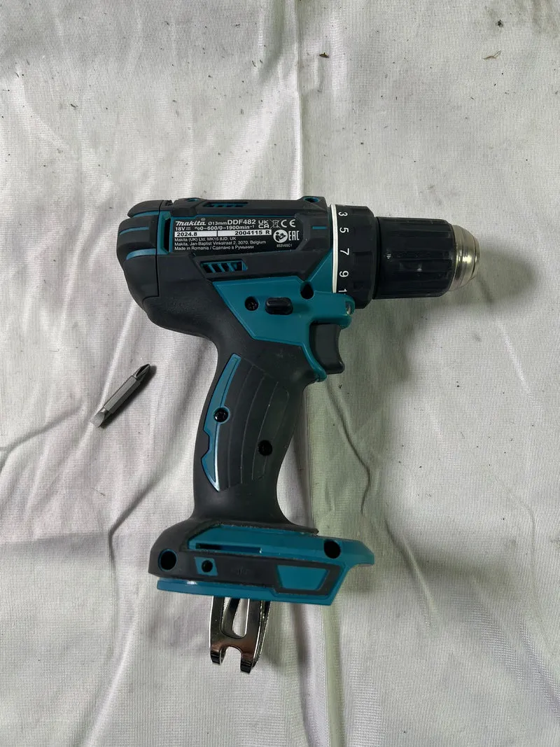 Makita DDF 482 Z Akku Bohrschrauber 18 V 62 Nm Solo - ohne Akku, ohne Ladegerät - Reparaturgerät