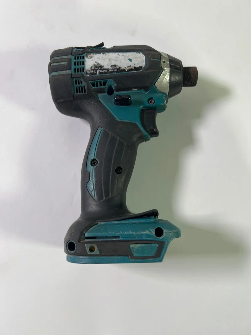 Makita DTD 152 Z Akku Schlagschrauber 18 V 165 Nm 1/4" Solo - ohne Akku, ohne Ladegerät - Stark Gebraucht