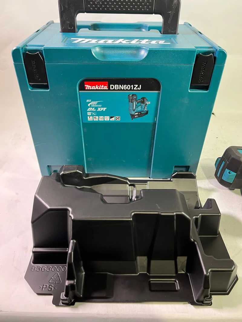 Makita DBN 601 ZJ Akku Nagler 18 V 19 - 64 mm Brushless + Makpac - ohne Akku, ohne Ladegerät - Neuwertig