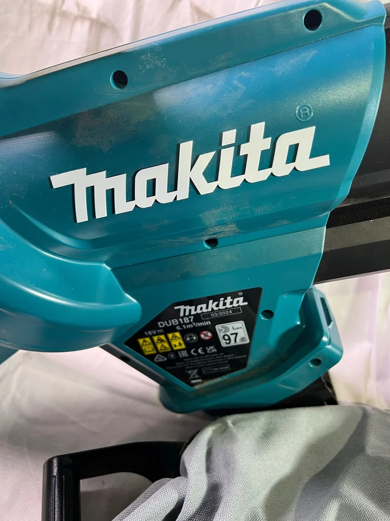 Makita DUB 187 Z Akku Laubbläser und Laubsauger 18 V Brushless Solo - ohne Akku, ohne Ladegerät - Reparaturgerät